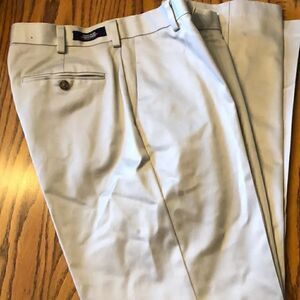 Roundtree &Yorke mens 34x30 khakis